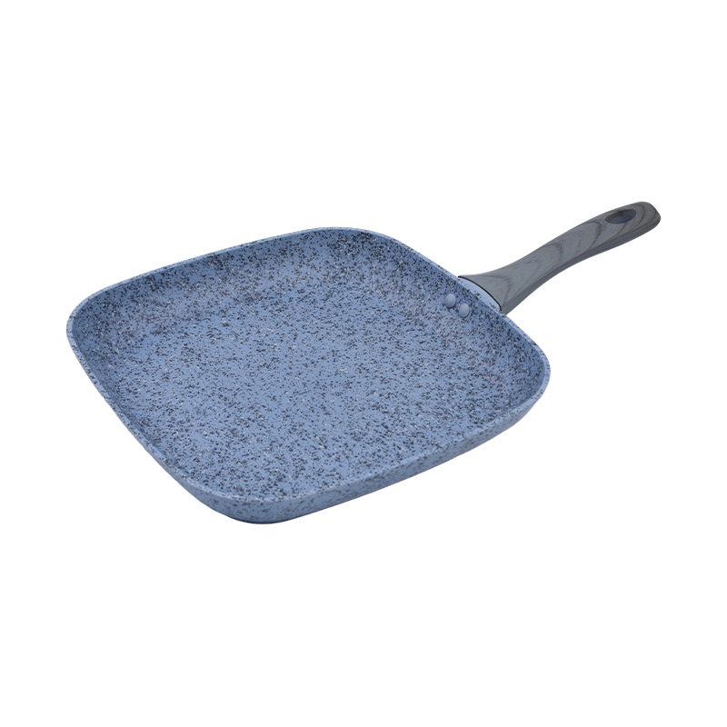 Smedet aluminium køkkengrej sæt med blå granit nonstick belægning